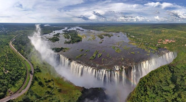 victoria_falls_2w[1].jpg